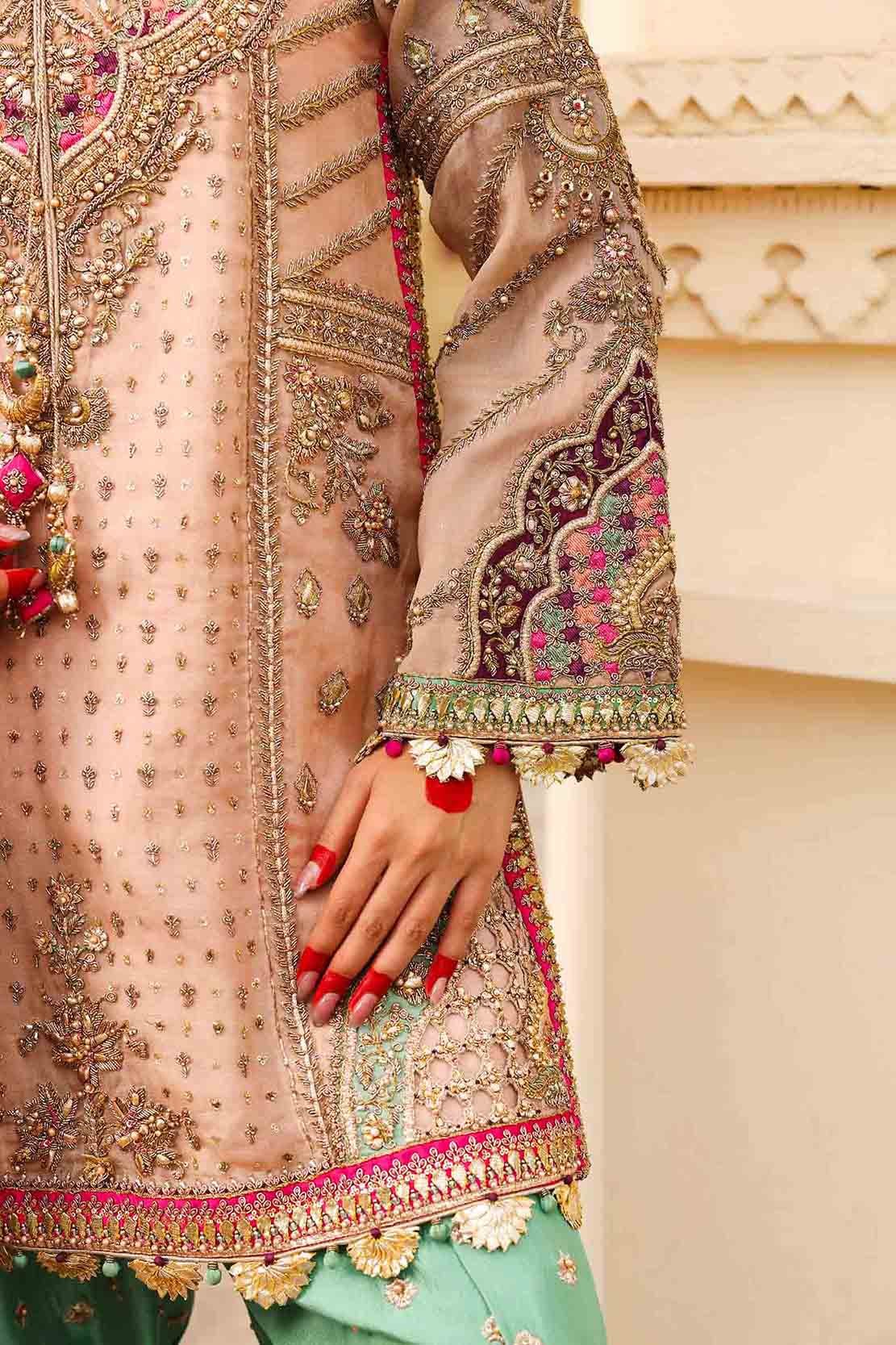 Faiza Saqlain Zeena Embroidered Organza Party Wear Suit – Photoshoot Angle 6 Faiza Saqlain Zeena Embroidered Organza Party Wear Suit - Designer Photoshoot Gallery Angle 6 | IQNAZ Couture