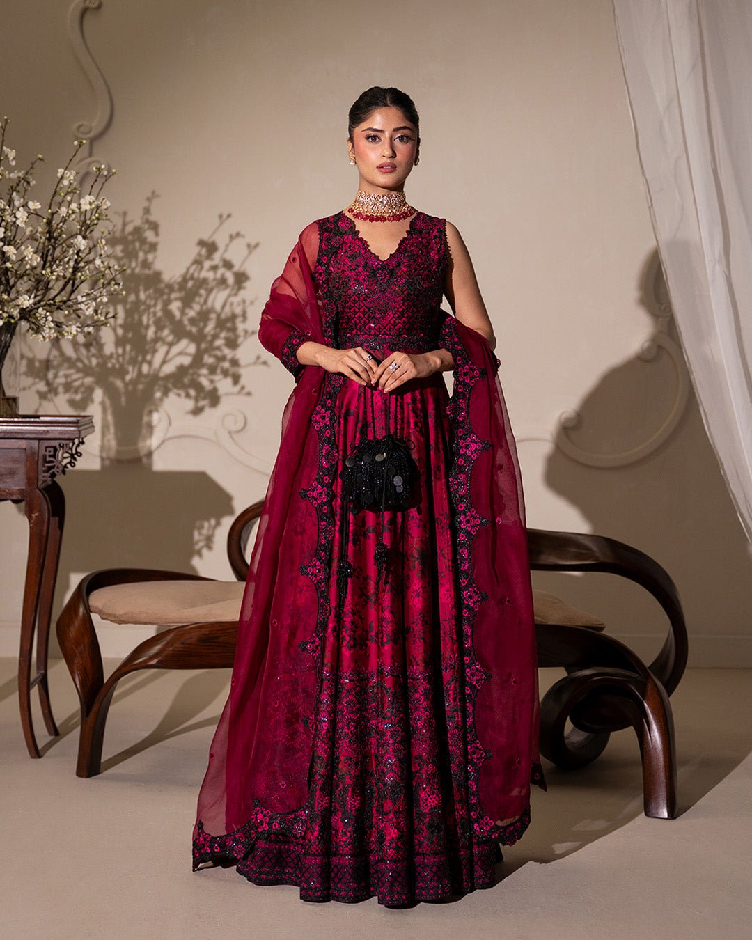 Faiza Saqlain Havin Hand Embellished Organza Party Wear Suit – Model Front View Faiza Saqlain Havin Hand Embellished Organza Party Wear Suit - Model Front Look | Pakistani Designer Replica Wholesale | IQNAZ