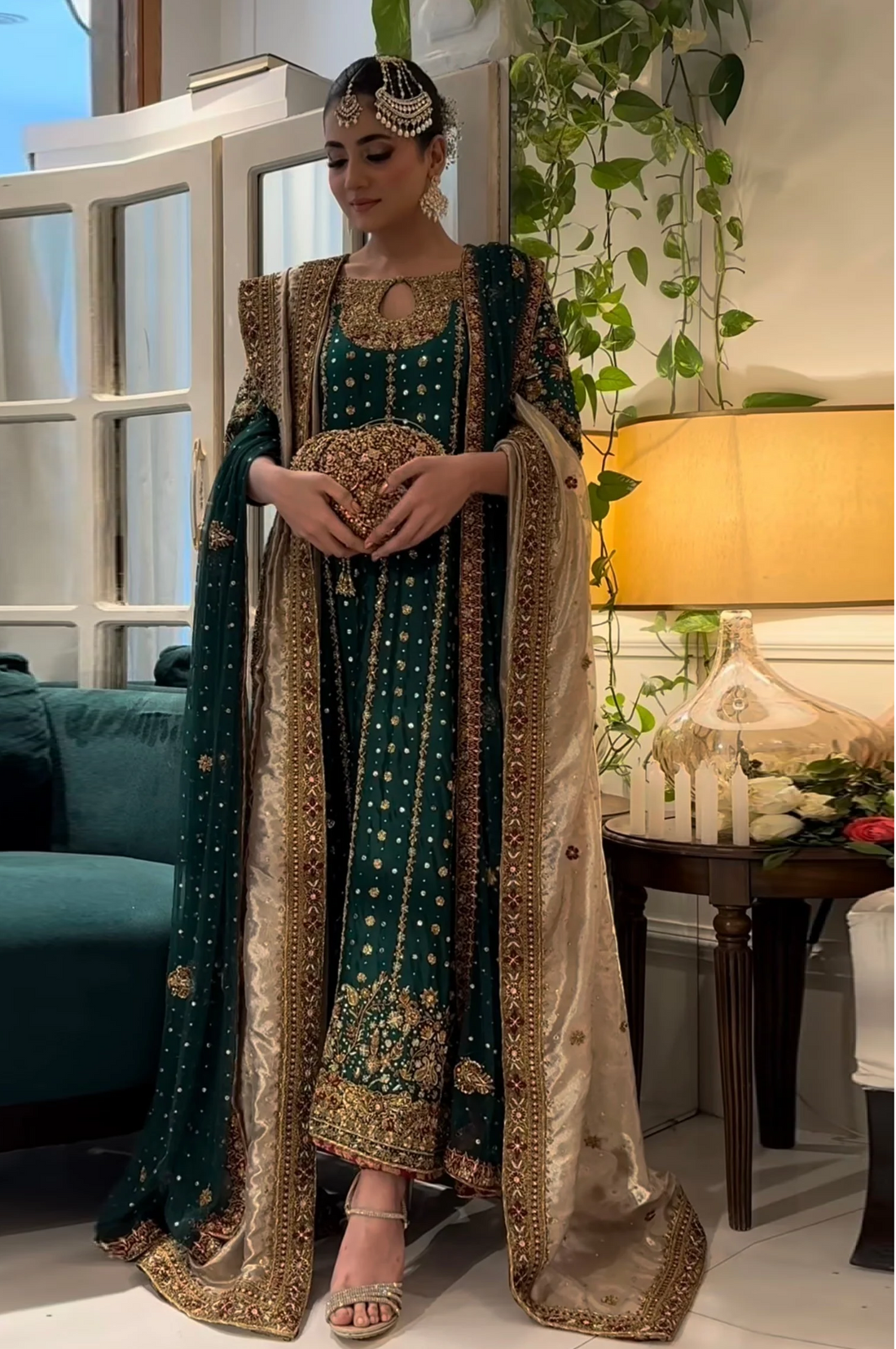 Haris Shakeel Hand Embellished Organza Party Wear Suit – Dupatta & Border Detailing Haris Shakeel Hand Embellished Organza Party Wear Suit - Four-Sided Embroidered Dupatta & Pallu Border | IQNAZ