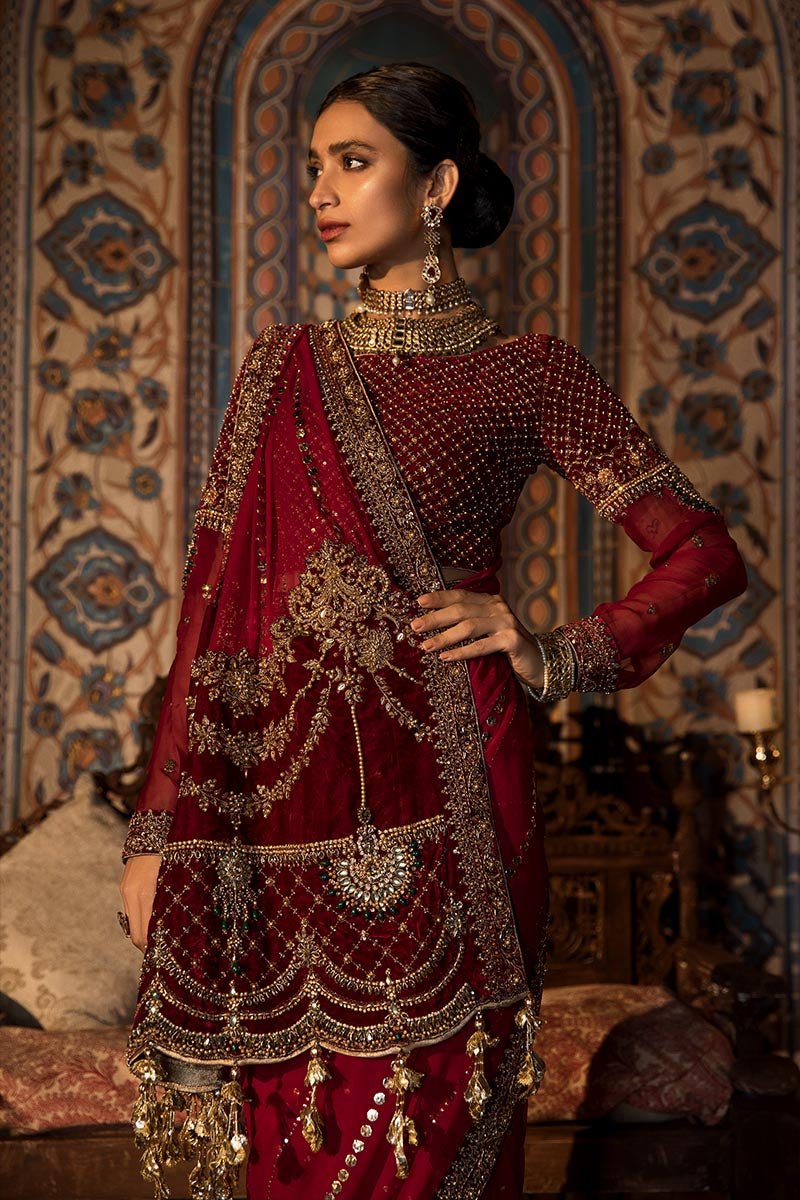 Maria B Ketifa Embroidered Chiffon Saree - Close-Up Hand Embellishment Tilla & Pearl Work | IQNAZ