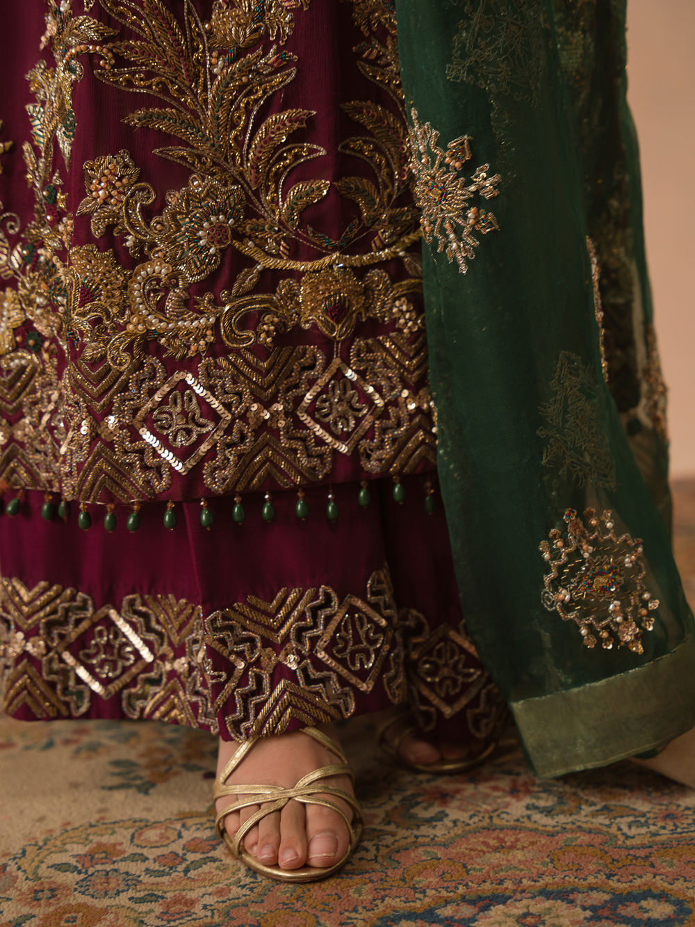 Abeera Usman Embroidered Organza Party Wear Suit - Matching Bottom & Trouser Fabric Details | IQNAZ