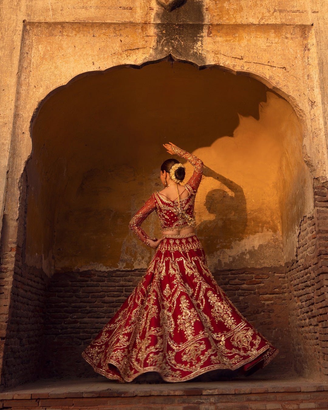 Faiza Saqlain Arusa Hand Embellished Raw Silk Bridal Lehenga – Trouser & Bottom Fabric Faiza Saqlain Arusa Hand Embellished Raw Silk Bridal Lehenga - Matching Bottom & Trouser Fabric Details | IQNAZ