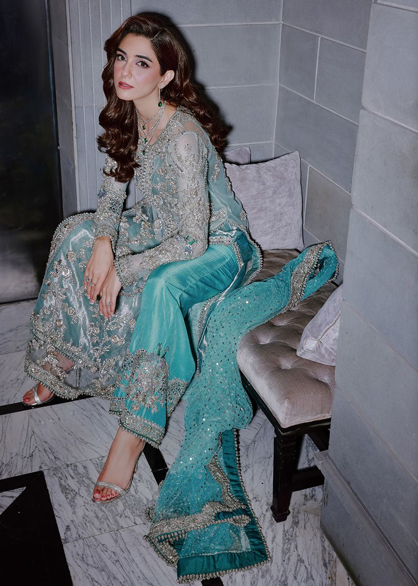 Maria B Ferozeah Embroidered Organza Party Wear Suit – Photoshoot Angle 7 Maria B Ferozeah Embroidered Organza Party Wear Suit - Designer Photoshoot Gallery Angle 7 | IQNAZ Couture
