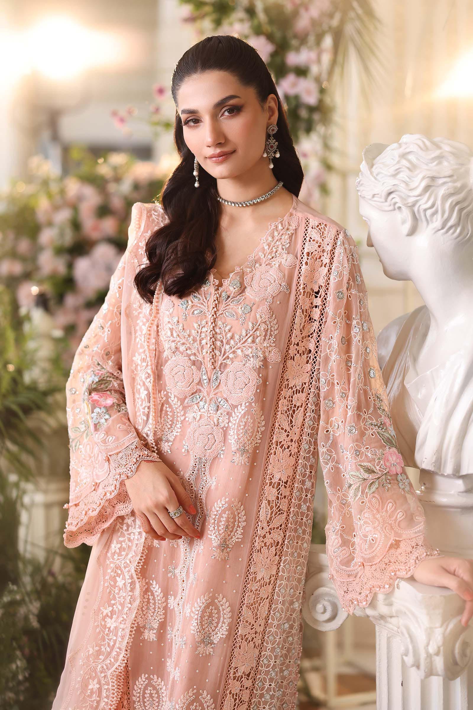 Maria B Embroidered Chiffon Party Wear Suit – Embroidery & Handwork Detail Maria B Embroidered Chiffon Party Wear Suit - Close-Up Hand Embellishment Tilla & Pearl Work | IQNAZ