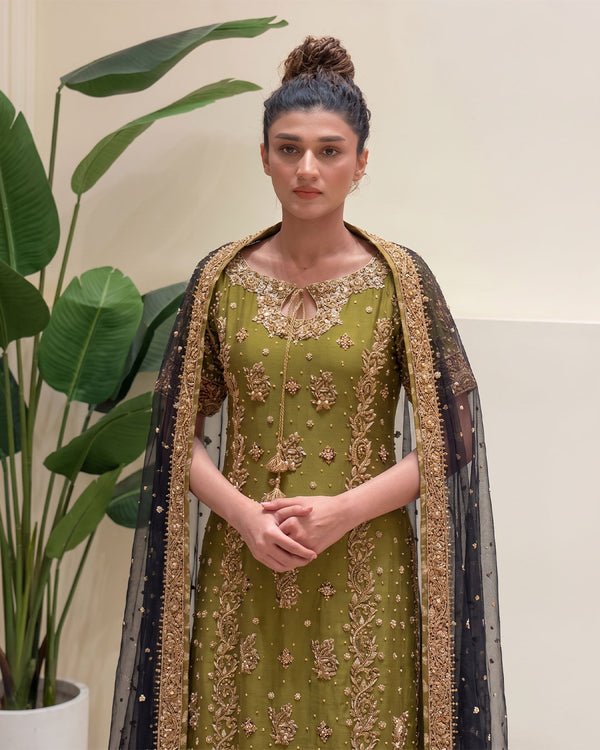 Zeeshan Danish Embroidered Silk Party Wear Suit – Dupatta & Border Detailing Zeeshan Danish Embroidered Silk Party Wear Suit - Four-Sided Embroidered Dupatta & Pallu Border | IQNAZ