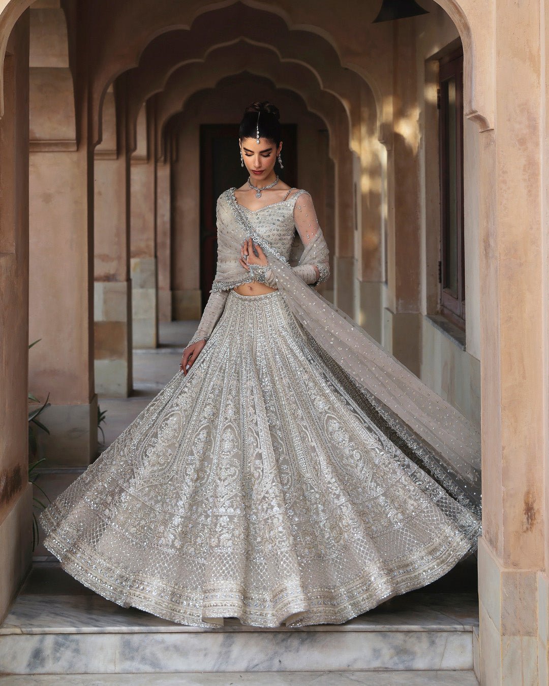 Faiza Saqlain Cammi Hand Embellished Net Bridal Maxi – Dupatta & Border Detailing Faiza Saqlain Cammi Hand Embellished Net Bridal Maxi - Four-Sided Embroidered Dupatta & Pallu Border | IQNAZ