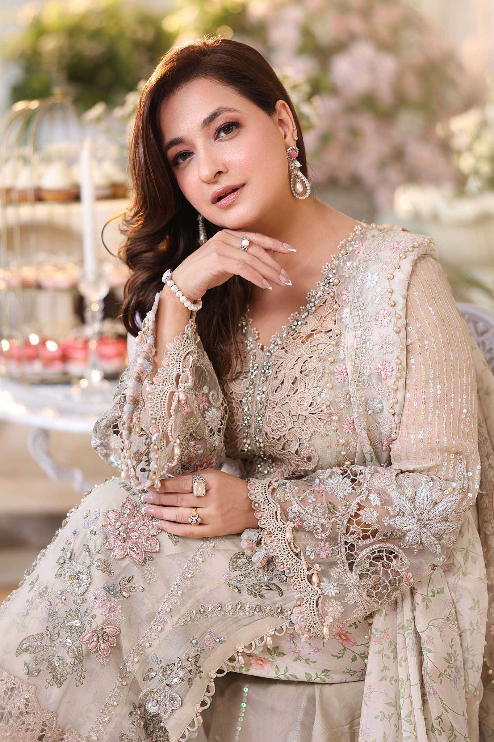 Maria B Luxury Embroidered Chiffon Party Wear Suit – Back View & Silhouette Maria B Luxury Embroidered Chiffon Party Wear Suit - Embroidered Back & Daman Silhouette Detailing | IQNAZ