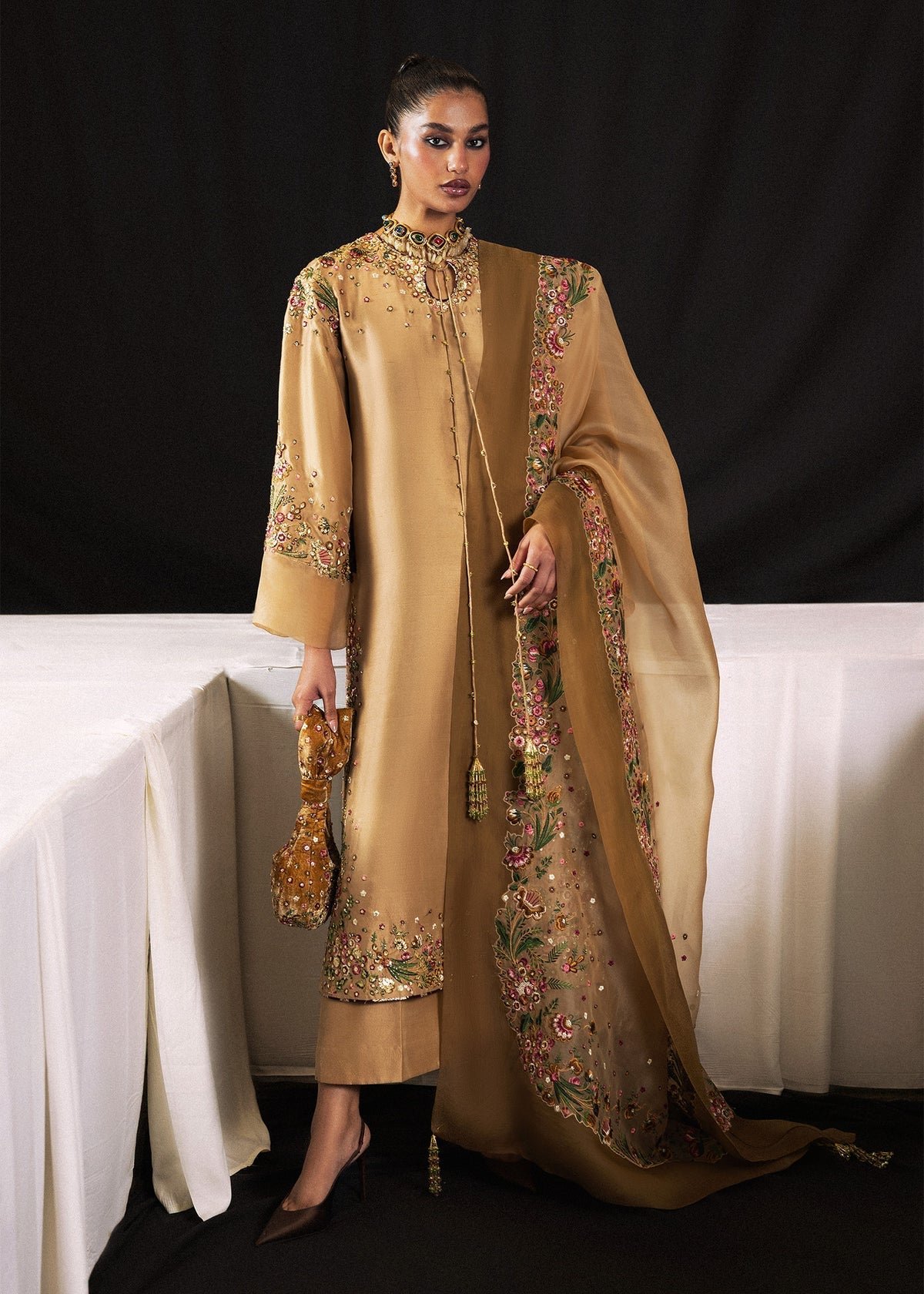 Hussain Rehar Embroidered Organza Party Wear Suit - Four-Sided Embroidered Dupatta & Pallu Border | IQNAZ