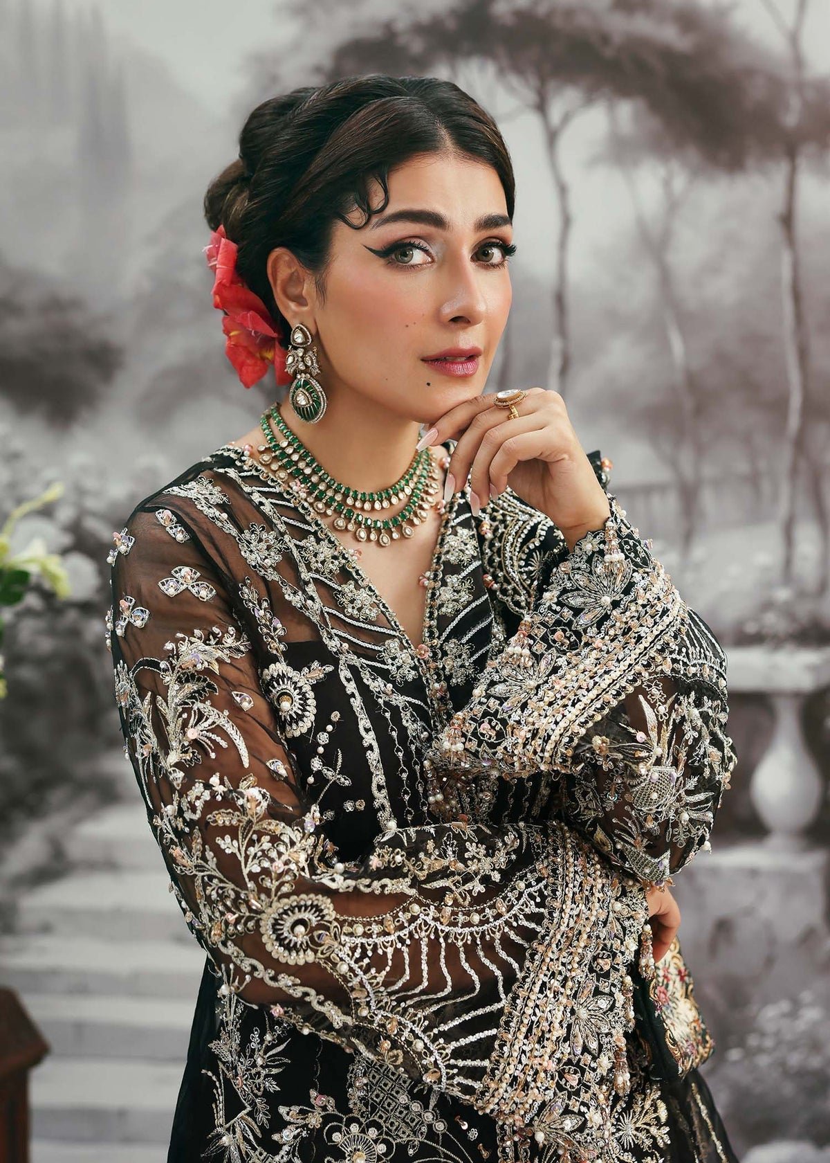 Kanwal Malik Embroidered Organza Party Wear Suit - Four-Sided Embroidered Dupatta & Pallu Border | IQNAZ