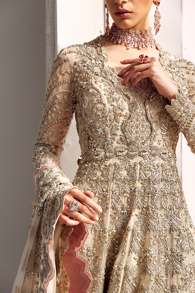 Maria B Alena Hand Embellished Organza Bridal Lehenga - Four-Sided Embroidered Dupatta & Pallu Border | IQNAZ