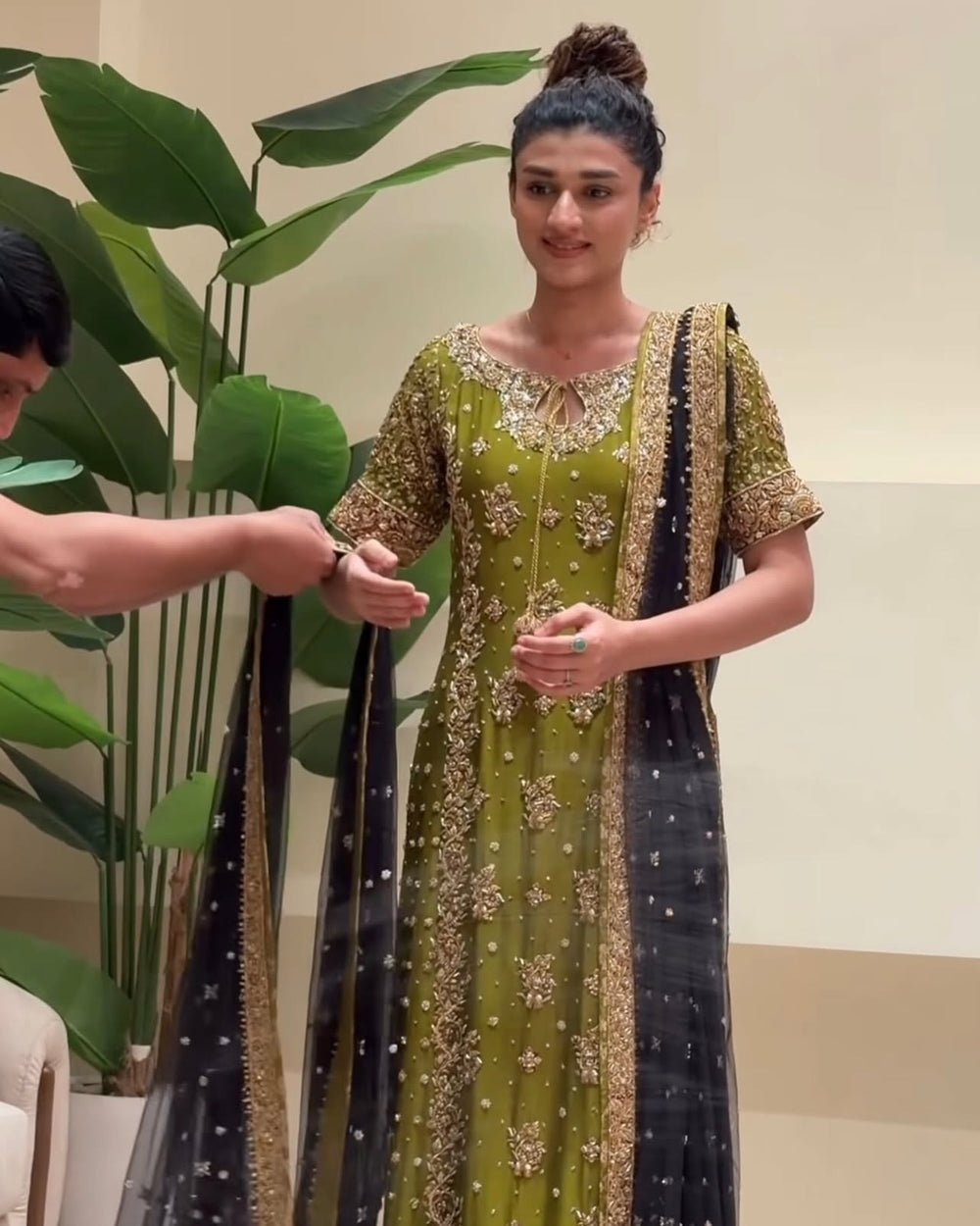 Zeeshan Danish Embroidered Silk Party Wear Suit – Model Front View Zeeshan Danish Embroidered Silk Party Wear Suit - Model Front Look | Pakistani Designer Replica Wholesale | IQNAZ