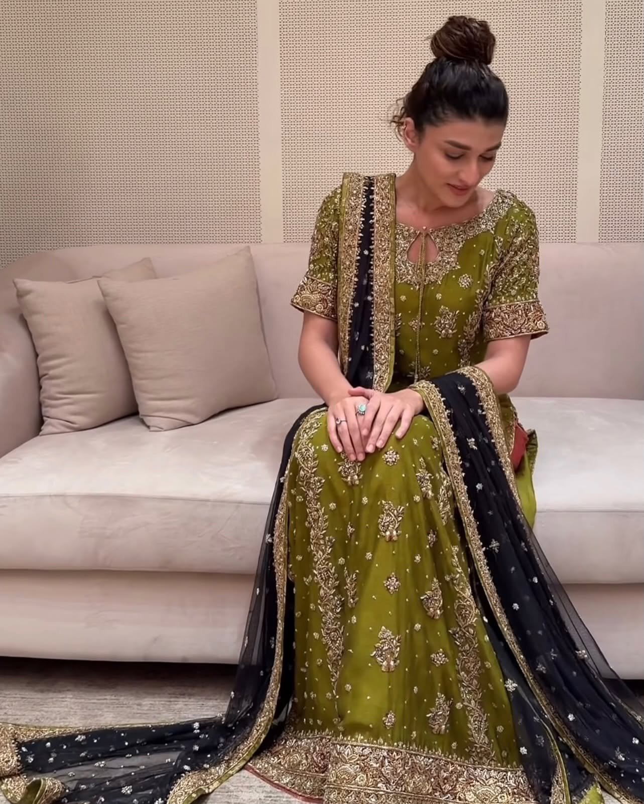 Zeeshan Danish Embroidered Silk Party Wear Suit – Trouser & Bottom Fabric Zeeshan Danish Embroidered Silk Party Wear Suit - Matching Bottom & Trouser Fabric Details | IQNAZ