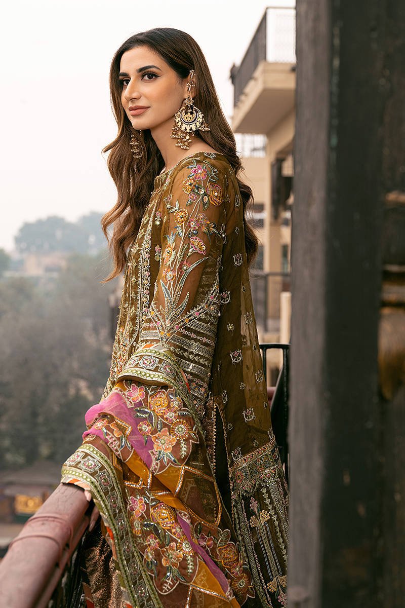 Republic Womens Wear Viraas Embroidered Organza Party Wear Suit – Photoshoot Angle 11 Republic Womens Wear Viraas Embroidered Organza Party Wear Suit - Designer Photoshoot Gallery Angle 11 | IQNAZ Couture