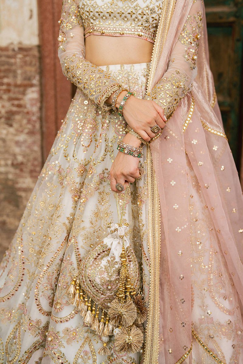 Mohsin Naveed Ranjha Kohinoor Hand Embellished Organza Party Wear Suit – Photoshoot Angle 7 Mohsin Naveed Ranjha Kohinoor Hand Embellished Organza Party Wear Suit - Designer Photoshoot Gallery Angle 7 | IQNAZ Couture