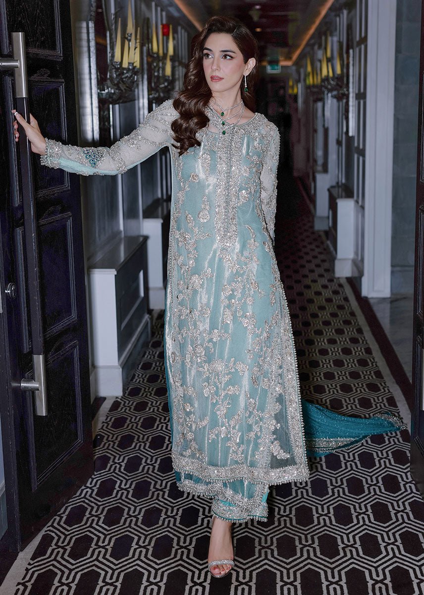 Maria B Ferozeah Embroidered Organza Party Wear Suit – Photoshoot Angle 10 Maria B Ferozeah Embroidered Organza Party Wear Suit - Designer Photoshoot Gallery Angle 10 | IQNAZ Couture