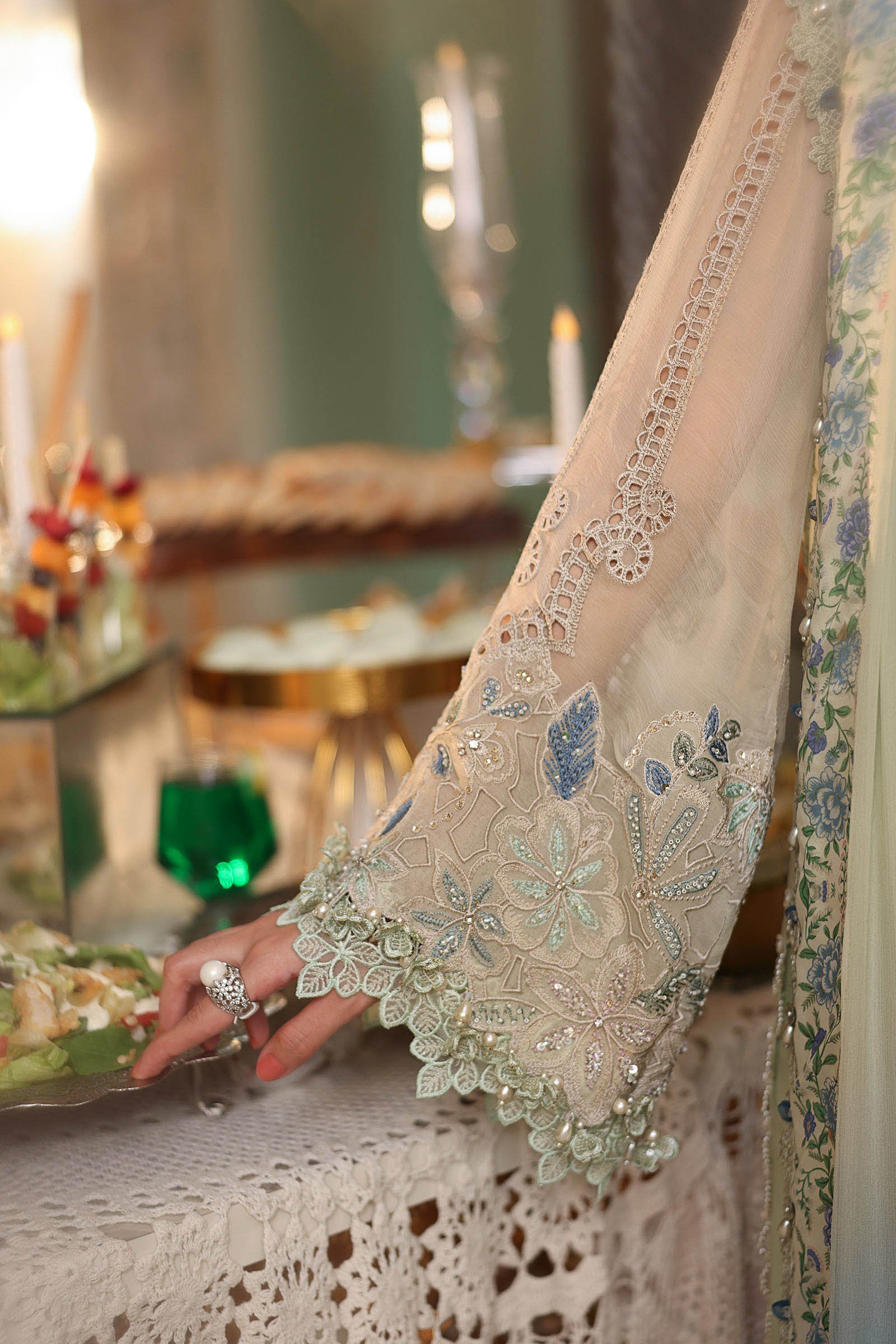 Maria B Embroidered Chiffon Party Wear Suit – Dupatta & Border Detailing Maria B Embroidered Chiffon Party Wear Suit - Four-Sided Embroidered Dupatta & Pallu Border | IQNAZ